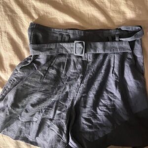Abercrombie & Fitch high waisted linen shorts